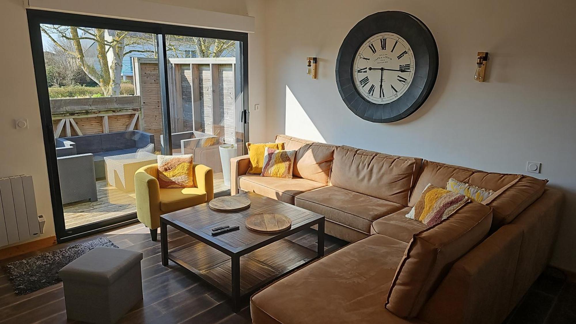 Cocon Apartment Plerin Bagian luar foto
